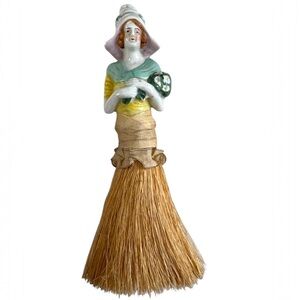 ANTIQUE➕1920’s Porcelain Lady Clothes Brush